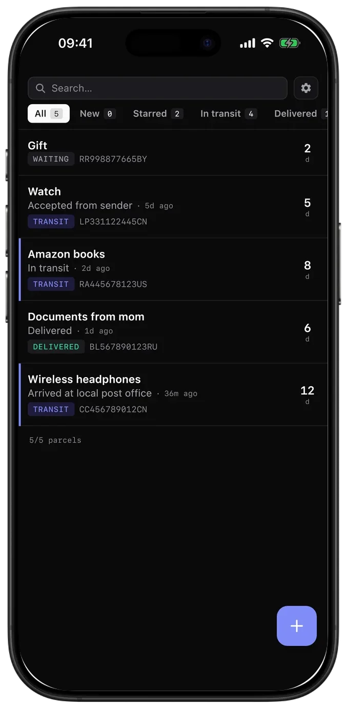 PackTrack na iOS: seznam zásilek s vyhledáváním, filtry a počtem dní na cestě. Rozhraní v angličtině. Styl: Klasický. Motiv: Tmavý.